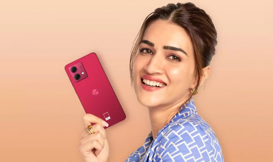 Motorola के इस नये 5G स्मार्टफोन में आता है, 12GB RAM और Snapdragon 695 का प्रोसेसर, जानिए सारे फीचर्स और कीमत